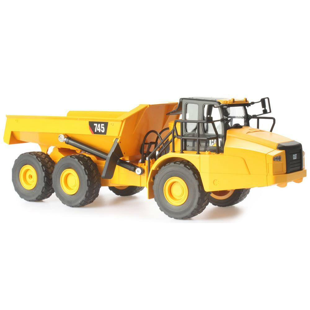 DieCast Masters 25004 1:24 Caterpillar 745 Articulated Radio Controlled Truck