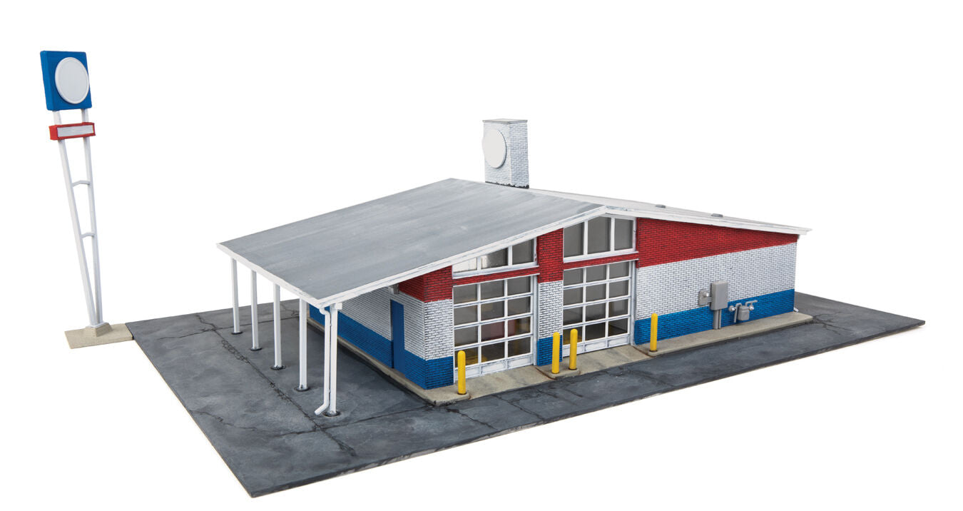 Walthers 933-3543 HO Drive-in Oil Change - Repurposed Gas Station Kit