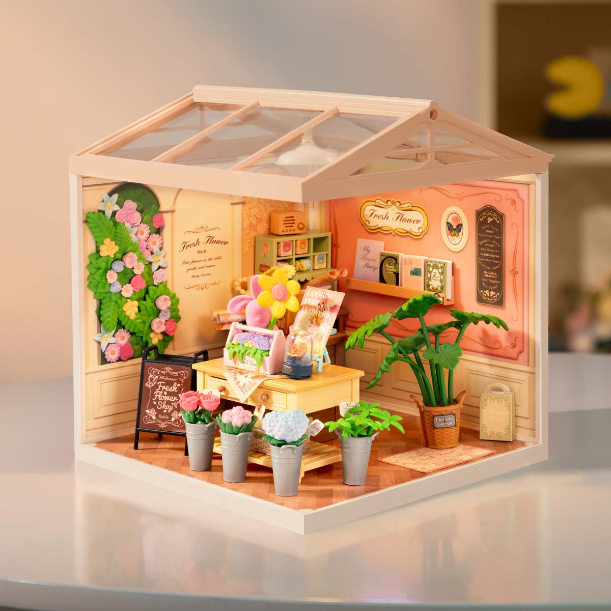 Robotime DW017B Rolife Fresh Flower Shop DIY Miniature House