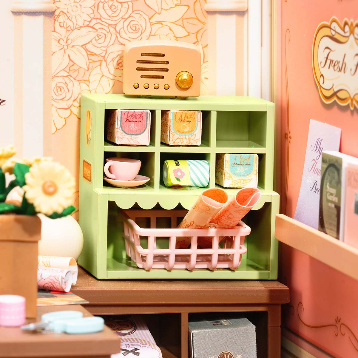 Robotime DW017B Rolife Fresh Flower Shop DIY Miniature House