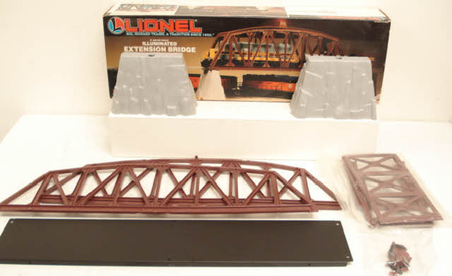 Lionel 6-12721 Illuminated Extension Bridge w/ Rock Piers LN/Box