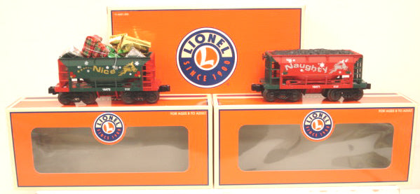 Lionel 6-16470 Naughty and Nice Ore Car (Set of 2) NIB