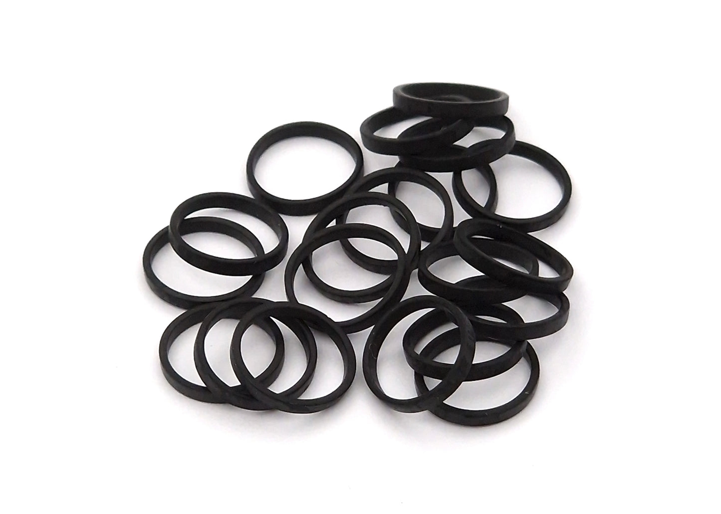 Marklin E145413 Traction Tires (Pack of 20)
