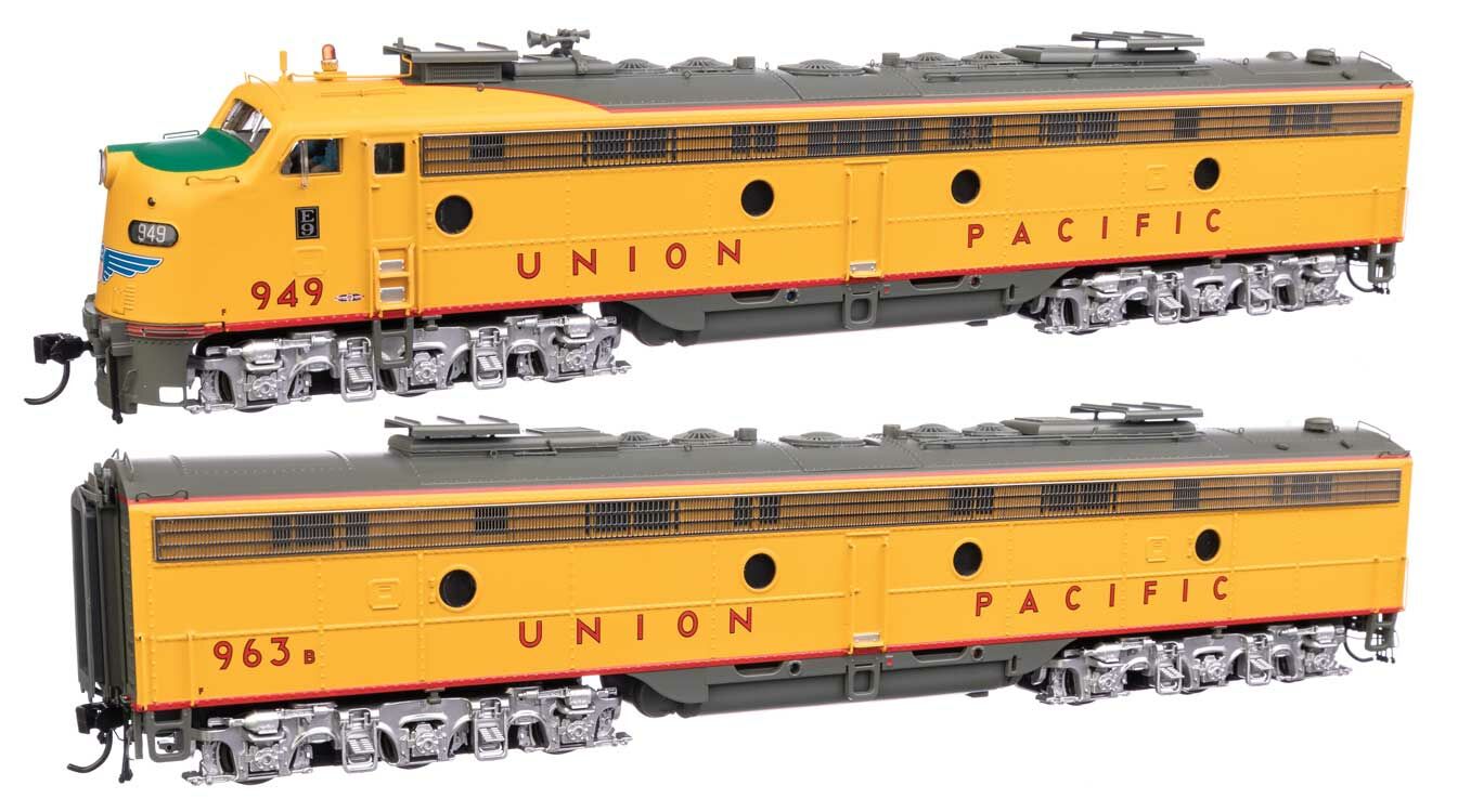 Walthers 920-49918 HO Union Pacific EMD E9A-Bm Diesel Loco - DC #949, 963B