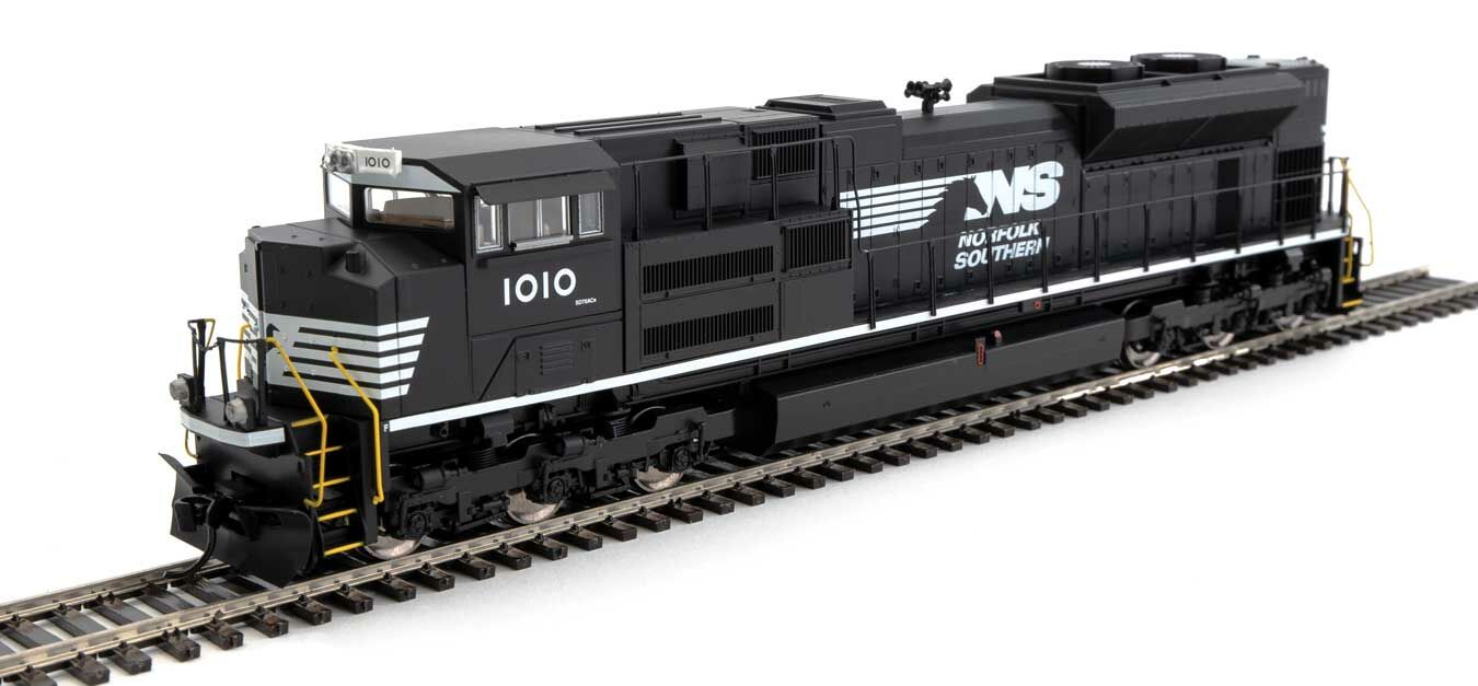 Walthers 910-19871 HO NS EMD SD70ACe Diesel Locomotive - ESU Sound and DCC #1010