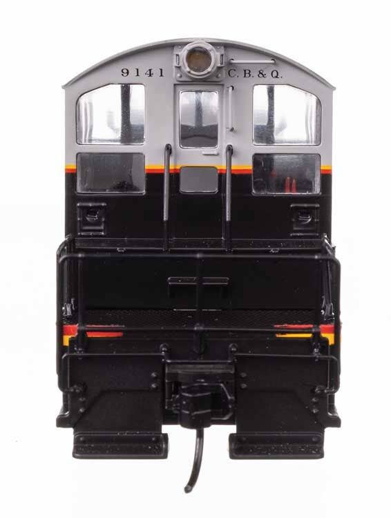Walthers 910-19240 HO CBQ EMD SW1 Diesel Locomotive ESU Sound & DCC #9141