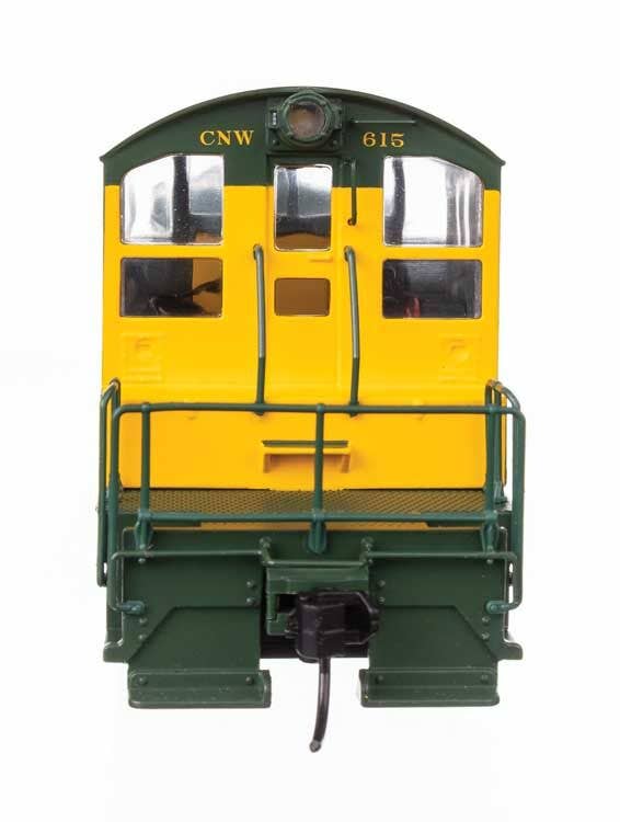Walthers 910-9242 HO CNW EMD SW1 Diesel Locomotive Standard DC #615