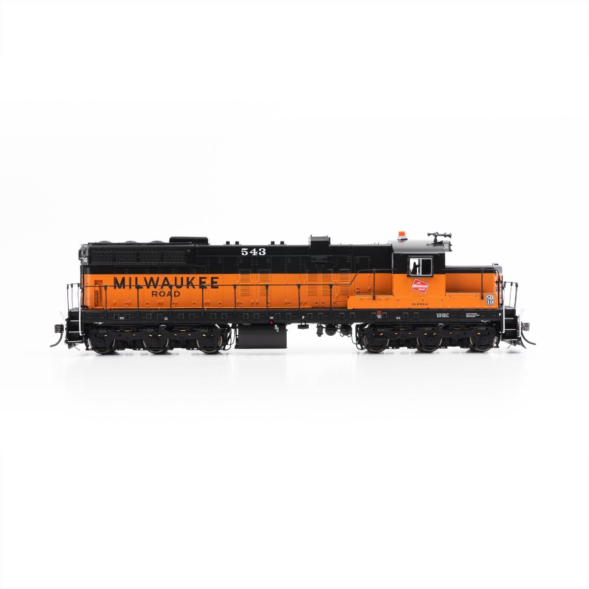 Rapido Trains 050230 HO Milwaukee Road EMD SD10 Diesel Locomotive DC/Silent #543