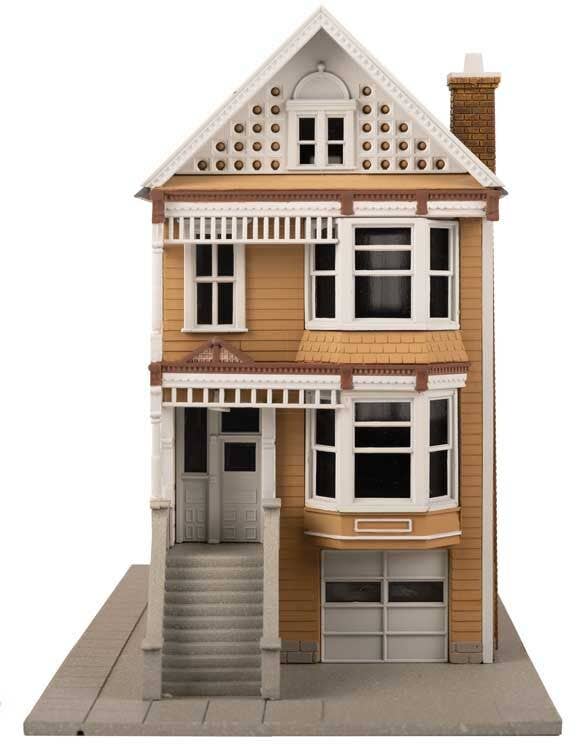 Walthers 931-954 HO Gingerbread House Victorian House Building Kit