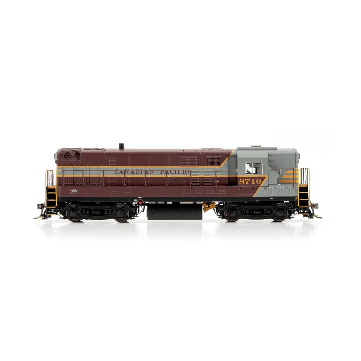 Rapido Trains 044032 HO CPR H16-44 DIesel Locomotive DC/Silent #8724
