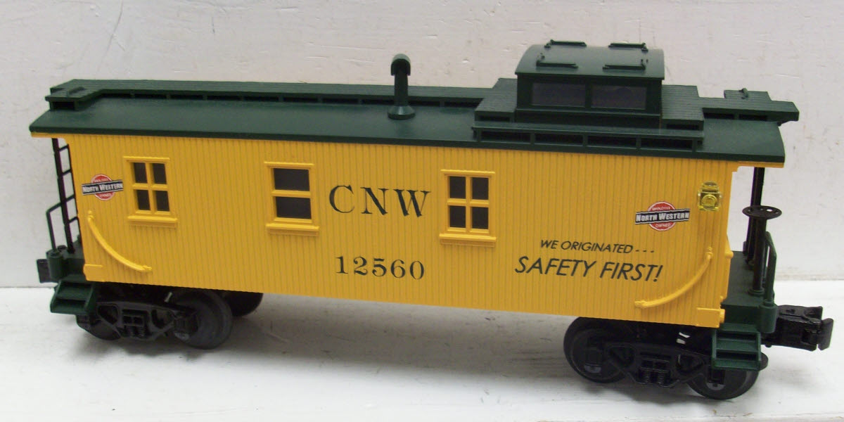 MTH 30-7707 O Gauge Chicago Northwestern Semi-Scale Caboose #12560 LN/Box