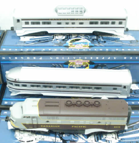 MTH 20-80001 D.A.P. Program 1999 F-3 AA O Gauge Diesel Passenger Train Set w PS1 LN/Box