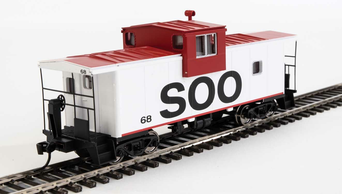 Walthers 910-8721 HO SOO International Extended Wide-Vision Caboose RTR #68