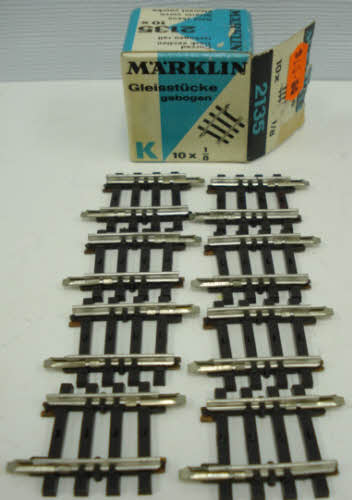 Marklin 2135 HO Scale 1/8 R424,6 K Curved Track Section Sold By Piece