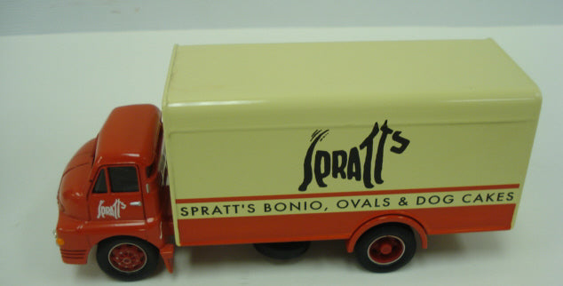 Corgi 30303 1:50 BedFord S Spratt's Transfer Truck