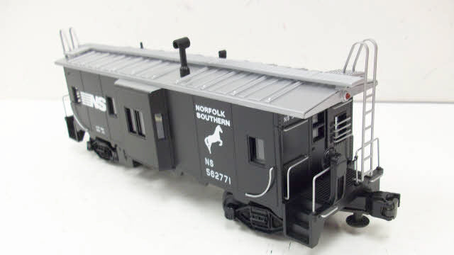 MTH 20-91071 Norfolk Southern Bay Window Caboose #562771 LN/Box
