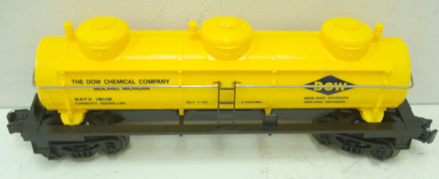 Lionel 6-16112 O Gauge Dow Chemical 3-Dome Tank Car