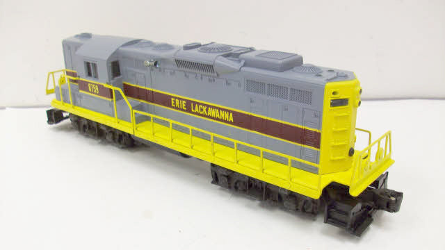 Lionel 6-8759 O Gauge Erie Lackawanna GP-9 Powered Diesel Locomotive LN/Box