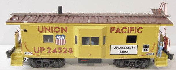 K-Line K612-2111 O Gauge Union Pacific Bay Window Caboose #24528 with Smoke LN/Box