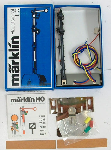 Marklin 7040 Operating Double Arm Semaphore Signal EX/Box