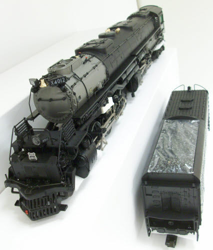Lionel 6-11126 O Gauge Union Pacific 4-8-8-4 Big Boy Steam Locomotive #4012 MT/Box