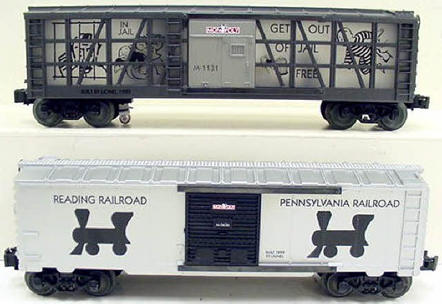 Lionel 6-52181 O Gauge Monopoly Set Two Freight Car 4-Pack LN/Box