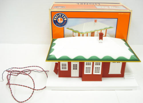 Lionel 6-14258 O Gauge Custom Decorated North Pole Passenger Station NIB