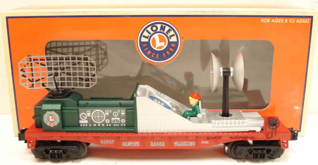 Lionel 6-36767 Santa's Radar Tracking Car LN/Box