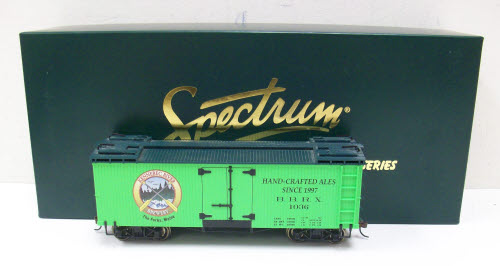 Bachmann 27468 On30 Kennebec River Brewery Billboard Reefer #1036 LN/Box