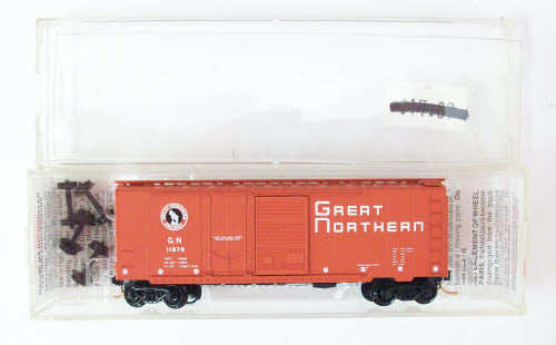 Micro-Trains 02200020 N Great Northern 40' Plug & Sliding Door Boxcar #11878