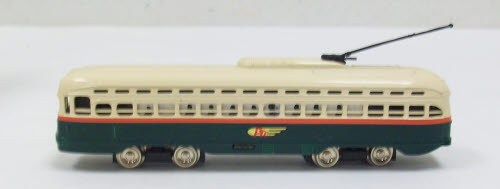 Bachmann 62995 N Scale PCC Streamline Trolley – Trainz