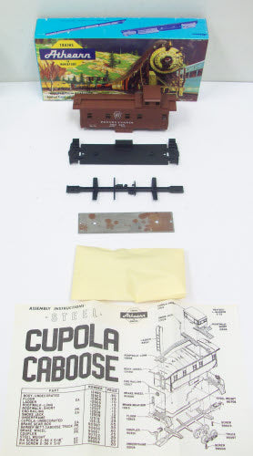 Athearn 1253 HO Pennyslvania 34' Cupola Caboose #980765 Kit