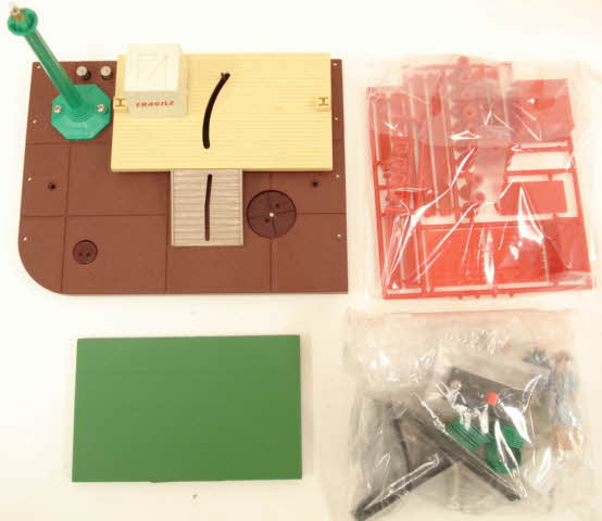 Lionel 6-12818 O Animated Freight Station LN/Box
