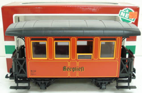 LGB 3707 G Scale Bottle Passenger Car #32 LN/Box