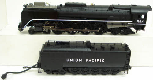 MTH 20-3044-1 O Union Pacific FEF 4-8-4 Northern Steam Engine & Tender w/PS2 LN/Box