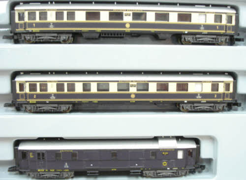 Marklin 81426 Z Scale German State Railroad Company Steam Passenger Train Set NIB