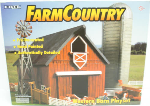 Ertl 12195 Western Barn Playset LN/Box