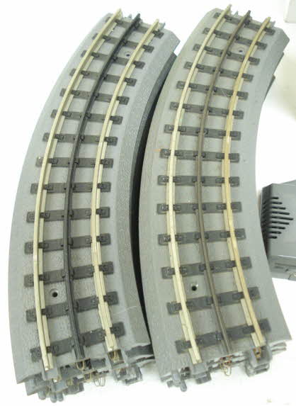 MTH 30-4034-1 CSX RailKing F40PH O Gauge Diesel Train Set w/PS2 MT/Box