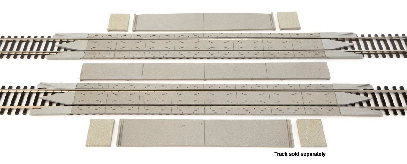 Walthers 948-83115 HO Scale Modern Concrete Crossing with Rerailer Ends Kit