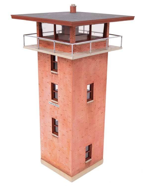 Walthers 933-3557 HO Modern Yard Tower Building Kit