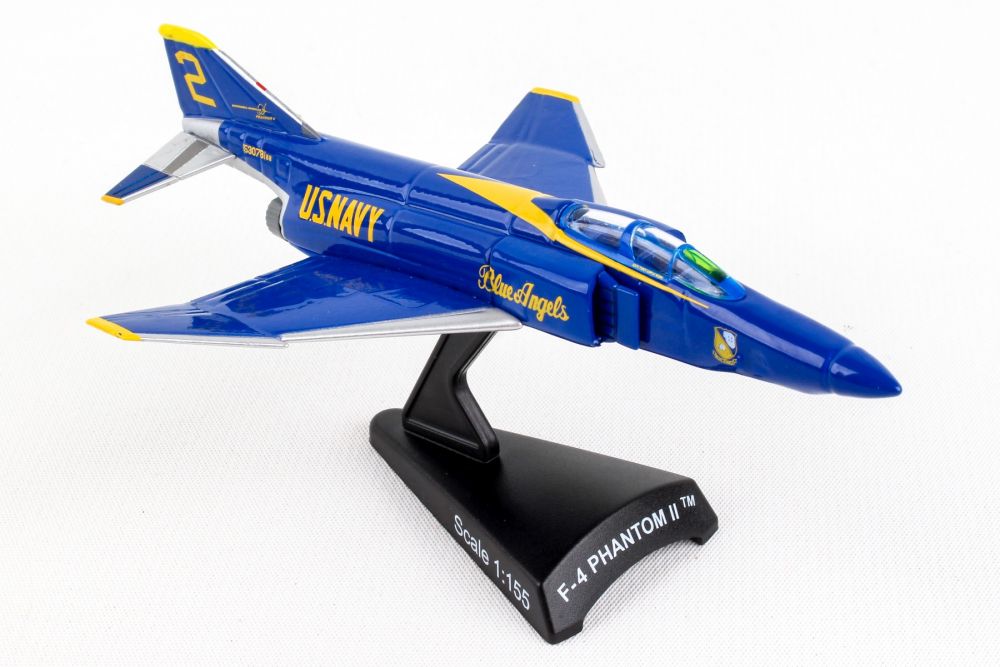 Daron Worldwide Trading PS5384-5 1:155 USN F-4 Phantom II Blue Angels Aircraft