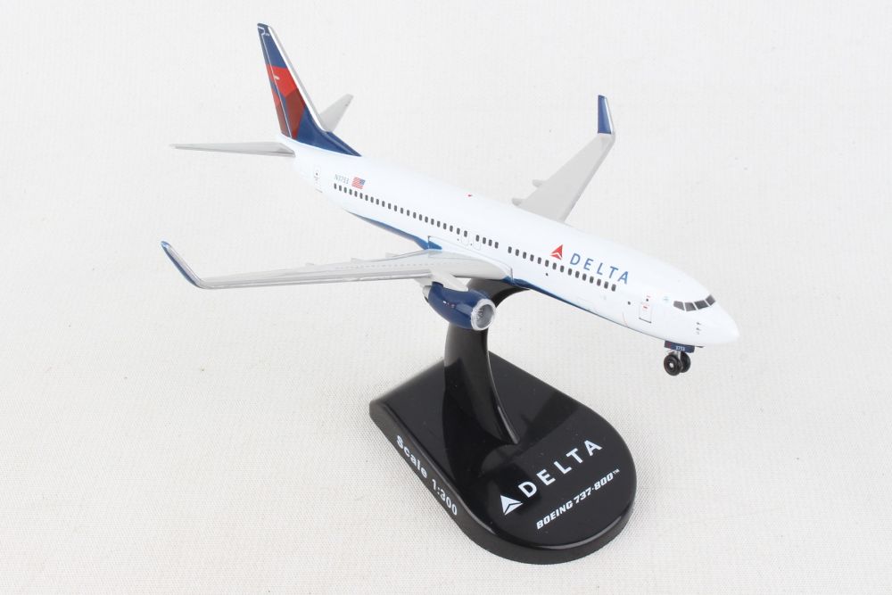 Daron Worldwide Trading PS5815-3 1:300 Delta 737-800 Diecast Airplane