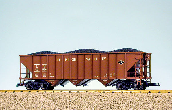 USA Trains R14020 G LV 70-Ton 3-Bay Coal Hopper with Coal Load #40500