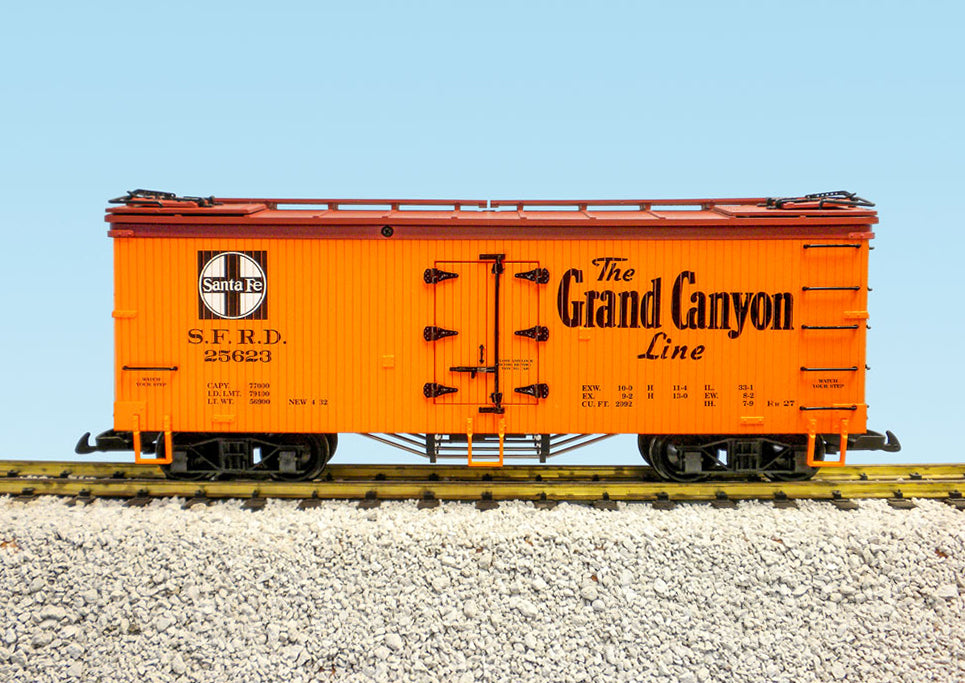 USA Trains R16045A G Santa Fe Grand Canyon Orange/Brown Refrigerator Car #25622