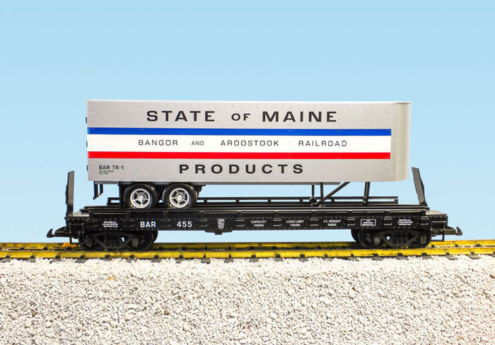 USA Trains R17046 G Scale Bangor & Aroostook Piggyback Flatcar #456 w/ Trailer