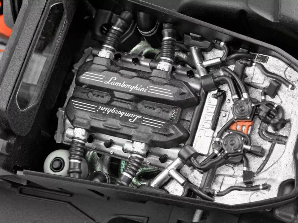 Revell 14579 1:24 Lamborghini Revuelto Plastic Model Kit