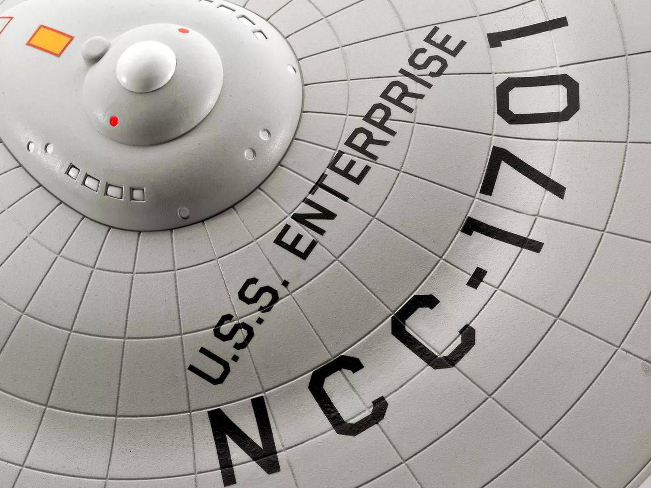 Revell 13603 1:600 Star Trek Strange New Worlds U.S.S. Enterprise NCC-1701 Kit