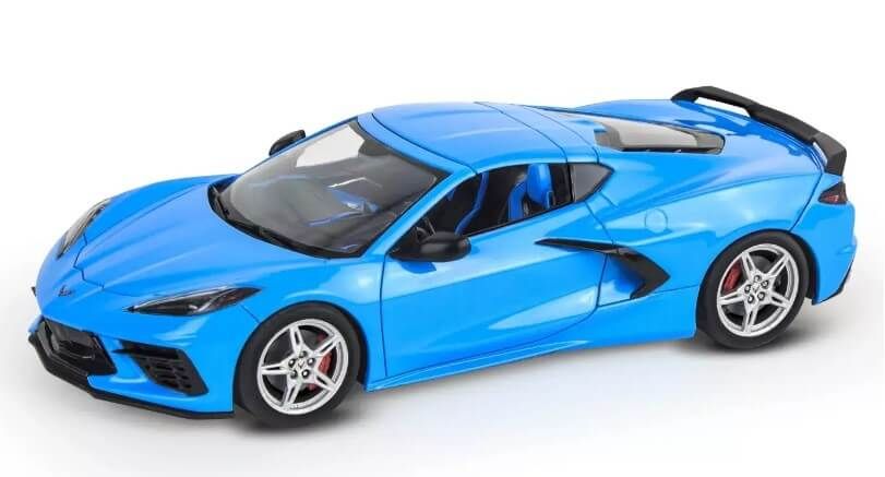 Revell 14556 1:25 2022 Corvette Stingray Z51 Coupe Plastic Model Kit