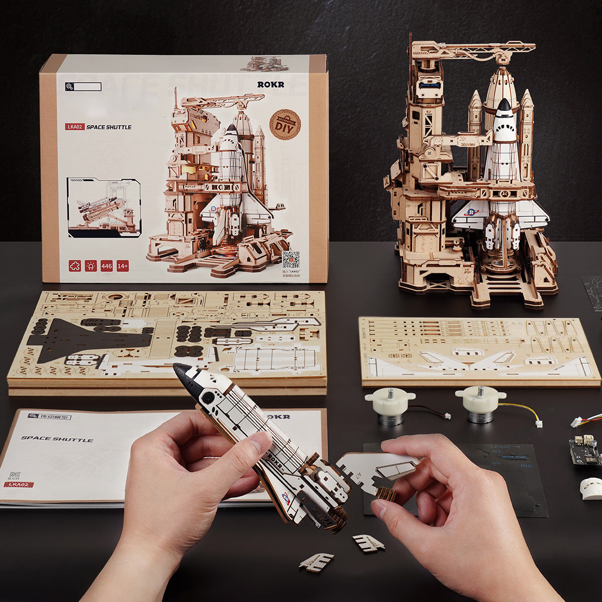 Robotime LKA02 ROKR Space Shuttle 3D Wooden Puzzle