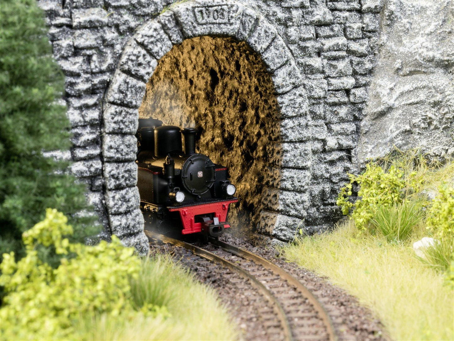 Noch 58032 HO Straight Interior Rock Tunnel Wall (Pack of 2)